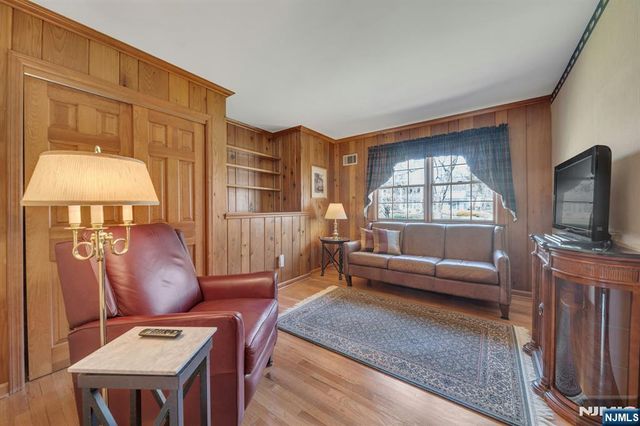 573 Dorchester Drive, River Vale, NJ 07675