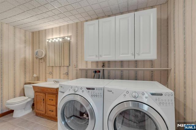 573 Dorchester Drive, River Vale, NJ 07675