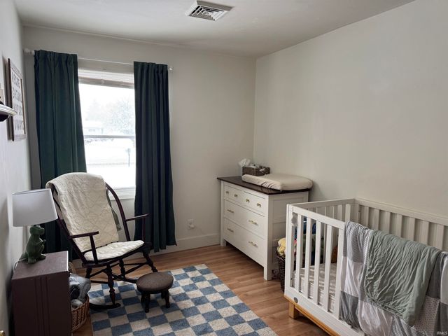 4304 N Oakwood Avenue, Muncie, IN 47404