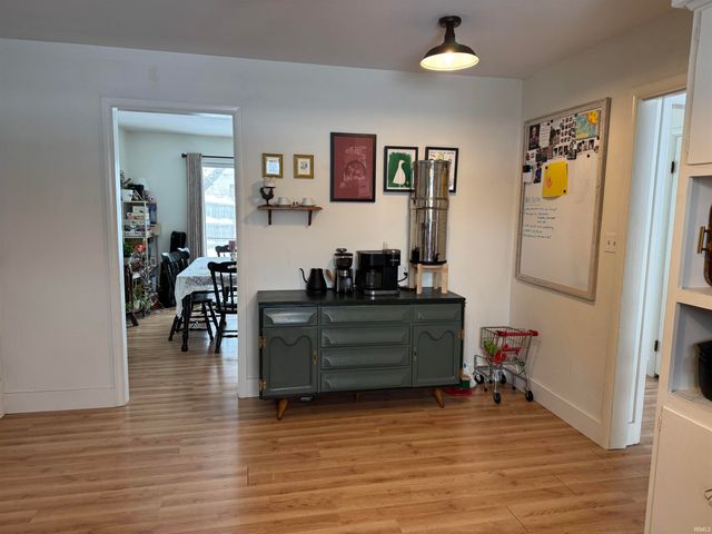 4304 N Oakwood Avenue, Muncie, IN 47404