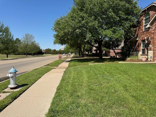 1621 Country Brook Lane, Allen, TX 75002