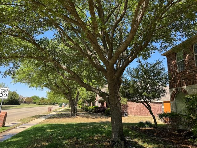 1621 Country Brook Lane, Allen, TX 75002