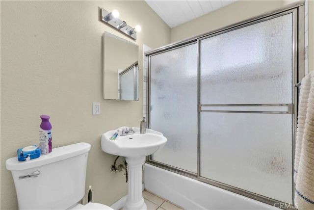 4242 Eileen, Riverside, CA 92504