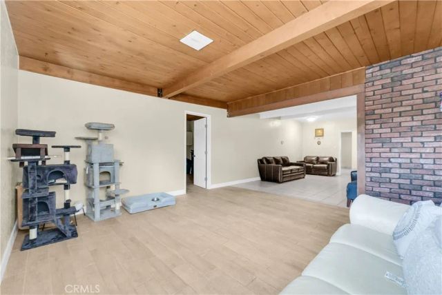 4242 Eileen, Riverside, CA 92504
