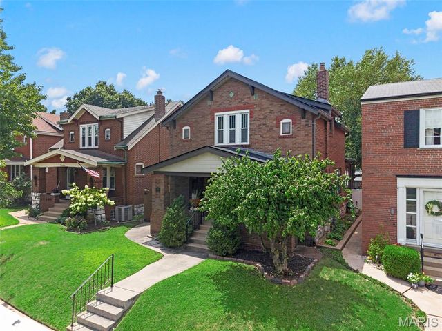 4074 Alma Avenue, St Louis, MO 63116