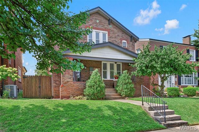 4074 Alma Avenue, St Louis, MO 63116