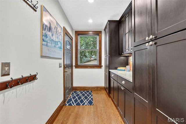4074 Alma Avenue, St Louis, MO 63116
