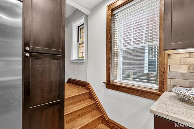 4074 Alma Avenue, St Louis, MO 63116
