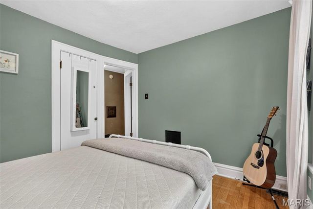 4074 Alma Avenue, St Louis, MO 63116