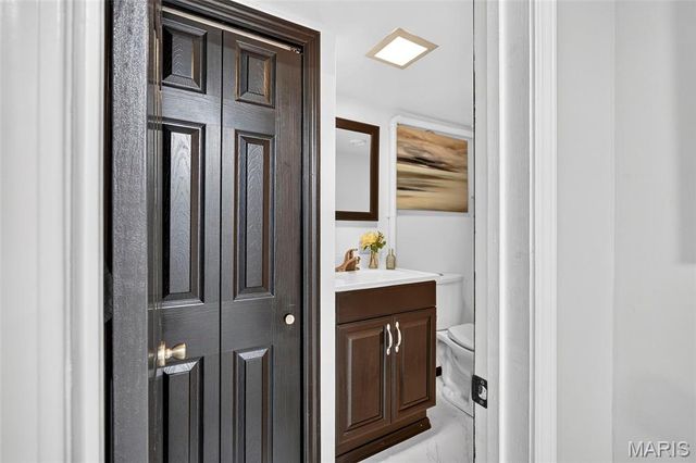 4074 Alma Avenue, St Louis, MO 63116