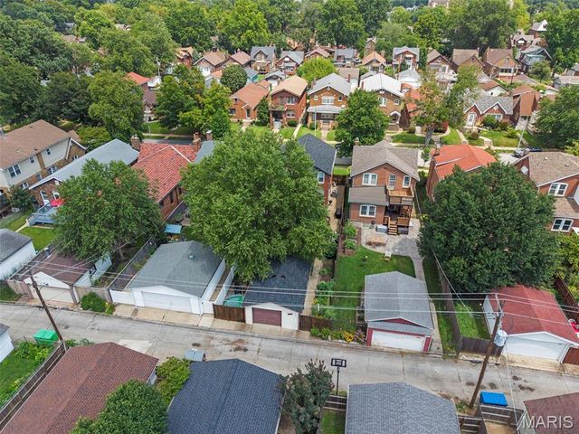 4074 Alma Avenue, St Louis, MO 63116