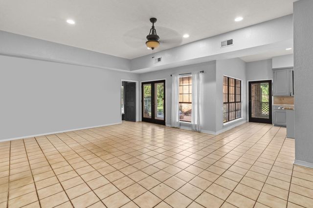 763 Cr 1010, Woodville, TX 75979