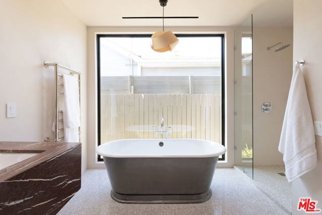1318 N Ogden Drive, Los Angeles, CA 90046