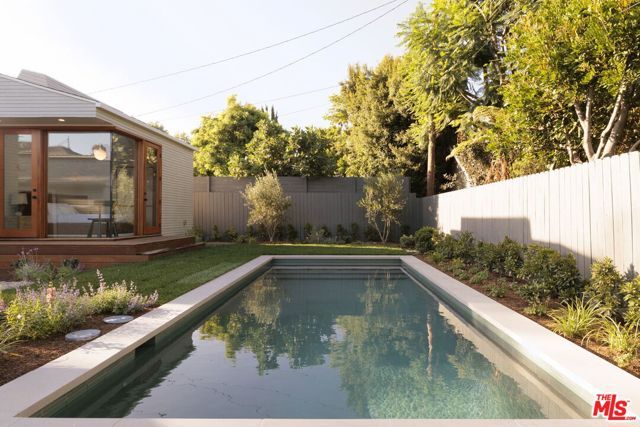 1318 N Ogden Drive, Los Angeles, CA 90046