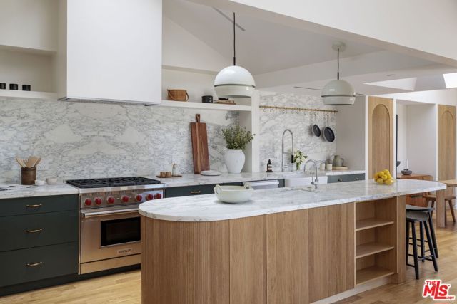 1318 N Ogden Drive, Los Angeles, CA 90046