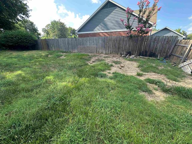 7218 BARNSTABLE RD, Memphis, TN 38125