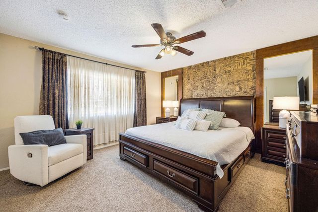 7912 Ellinger Lane, Houston, TX 77040