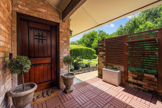 7912 Ellinger Lane, Houston, TX 77040