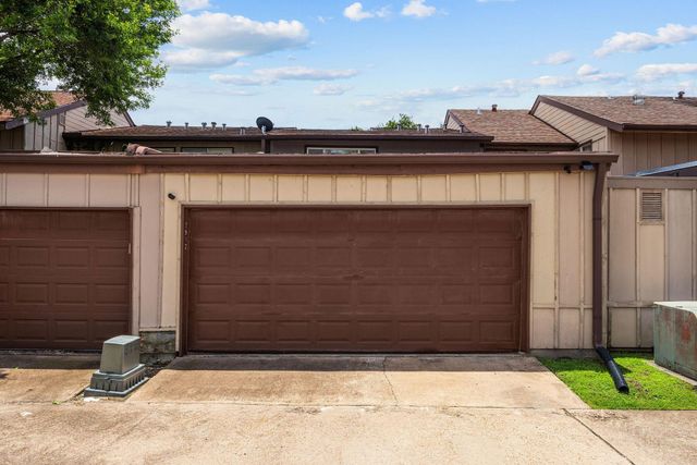 7912 Ellinger Lane, Houston, TX 77040