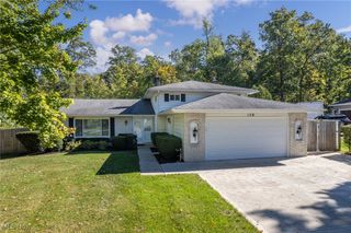 159 Sunflower Drive, Brunswick, OH 44212