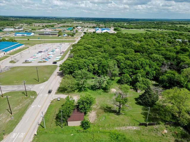 3625 Harwell Lake Drive, Weatherford, TX 76088