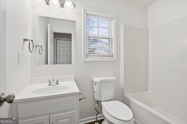 1296 Melrose Forest Lane, Lawrenceville, GA 30045