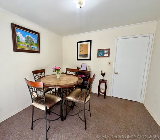 10 Ross Street, Pryor, OK 74361