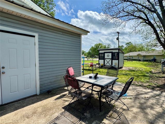 10 Ross Street, Pryor, OK 74361