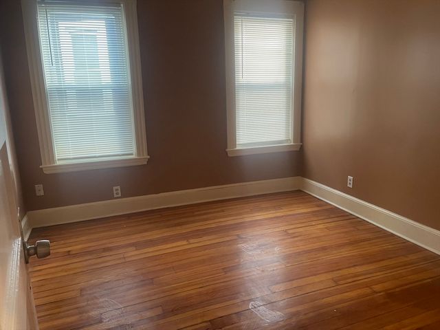 6 Bailey St 1, Boston, MA 02124