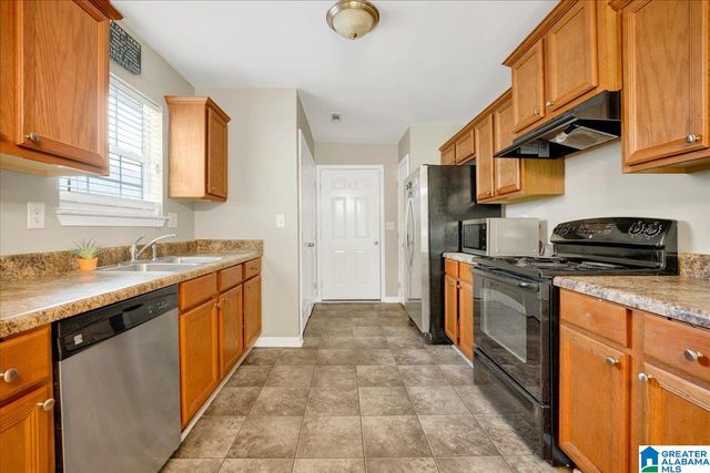 550 SAMANTHA CIRCLE, Birmingham, AL 35215