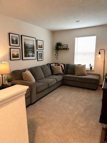 2726 89TH STREET CIRCLE E, Palmetto, FL 34221