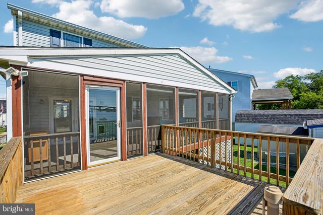 8239 PEACH ORCHARD RD, Baltimore, MD 21222