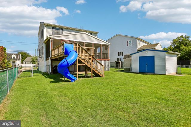 8239 PEACH ORCHARD RD, Baltimore, MD 21222