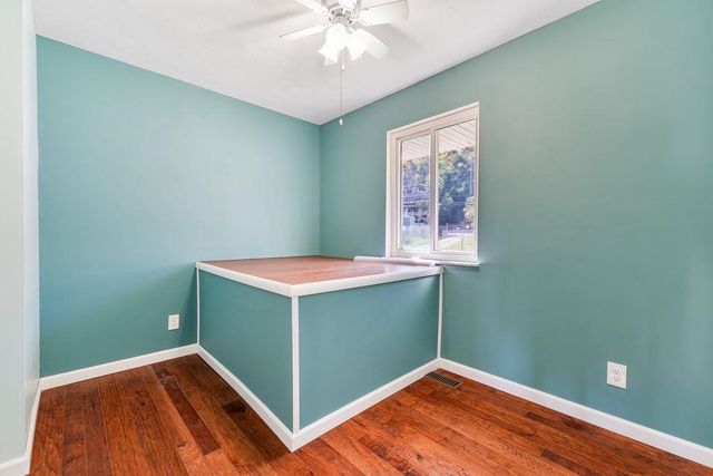 583 DAVIS CREEK ROAD, Barboursville, WV 25504