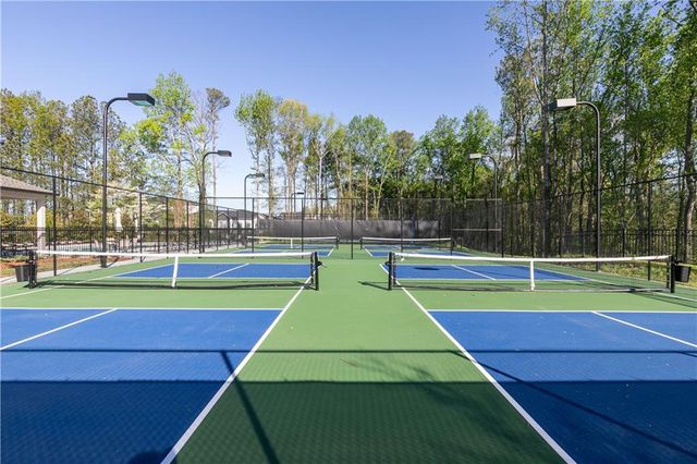 1047 Bullpen Bluffs, Lawrenceville, GA 30043