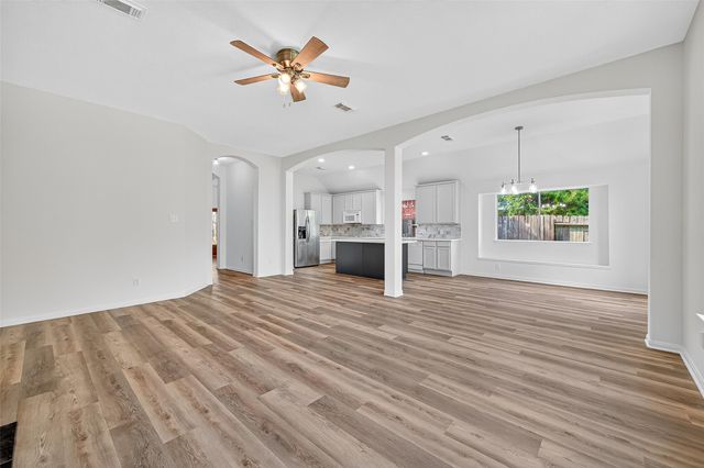 11210 Stoney Meadow Drive, Houston, TX 77095