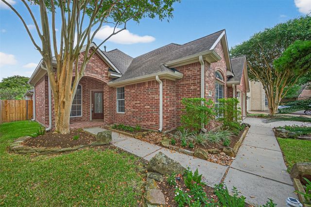 11210 Stoney Meadow Drive, Houston, TX 77095