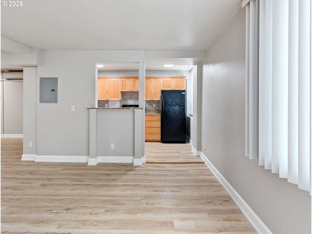 1205 Sw CARDINELL Dr 609, Portland, OR 97201