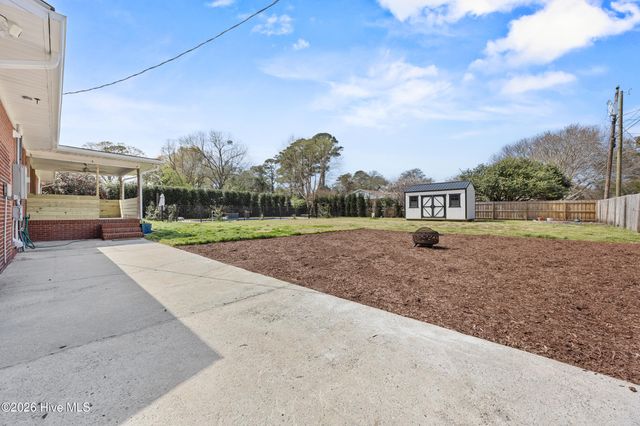 1702 Lincoln Road, Wilmington, NC 28403