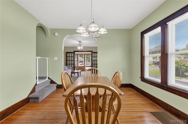 78 Salisbury Avenue, Hamburg, NY 14219