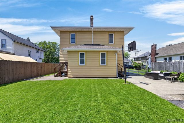 78 Salisbury Avenue, Hamburg, NY 14219
