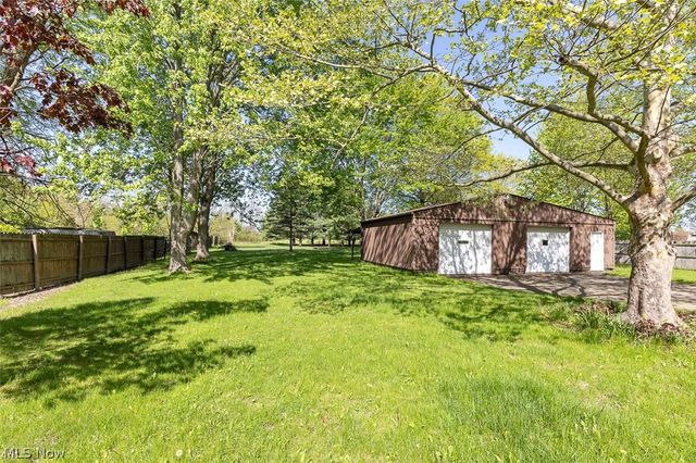 12300 Cowley Road, Columbia Station, OH 44028