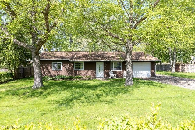 12300 Cowley Road, Columbia Station, OH 44028