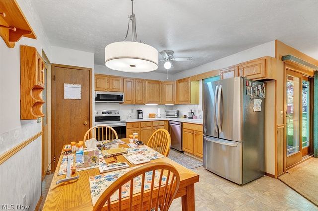 12300 Cowley Road, Columbia Station, OH 44028