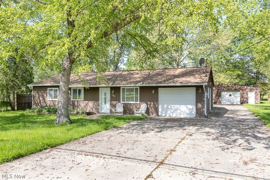 12300 Cowley Road, Columbia Station, OH 44028