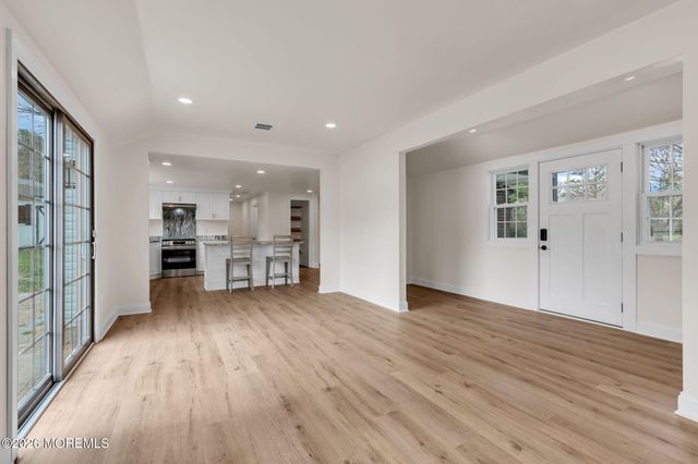 37 Swartzel Drive, Middletown, NJ 07748