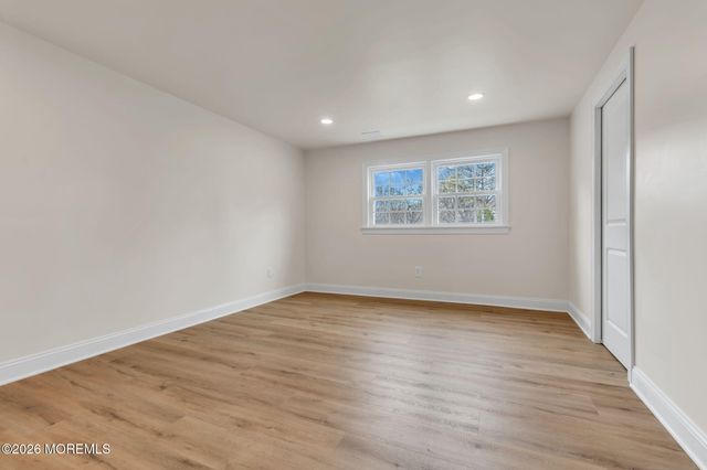 37 Swartzel Drive, Middletown, NJ 07748