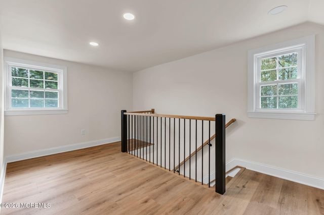 37 Swartzel Drive, Middletown, NJ 07748