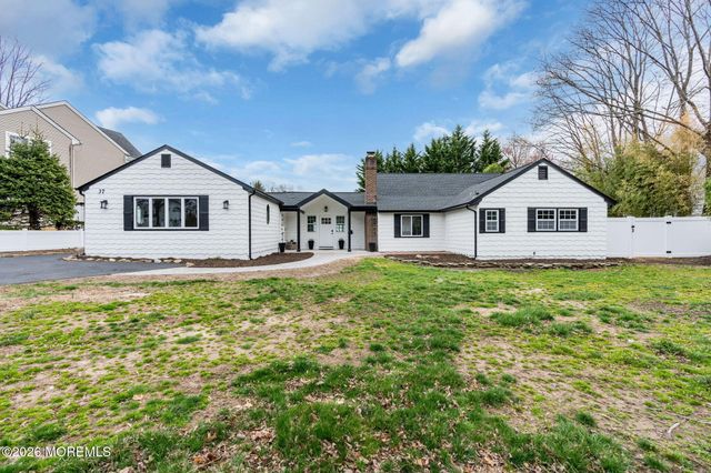 37 Swartzel Drive, Middletown, NJ 07748