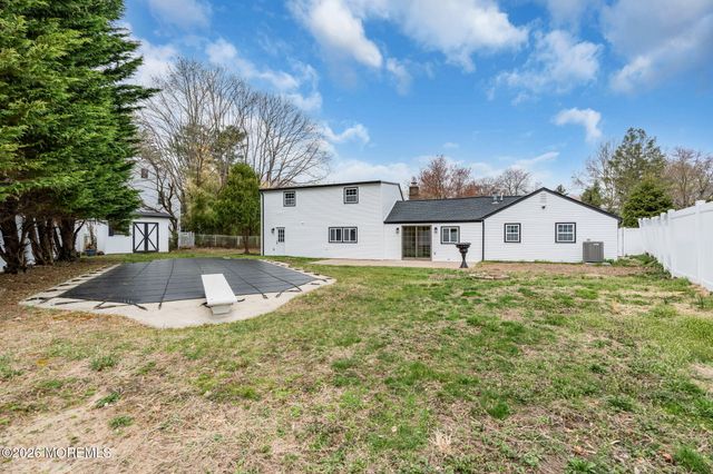 37 Swartzel Drive, Middletown, NJ 07748